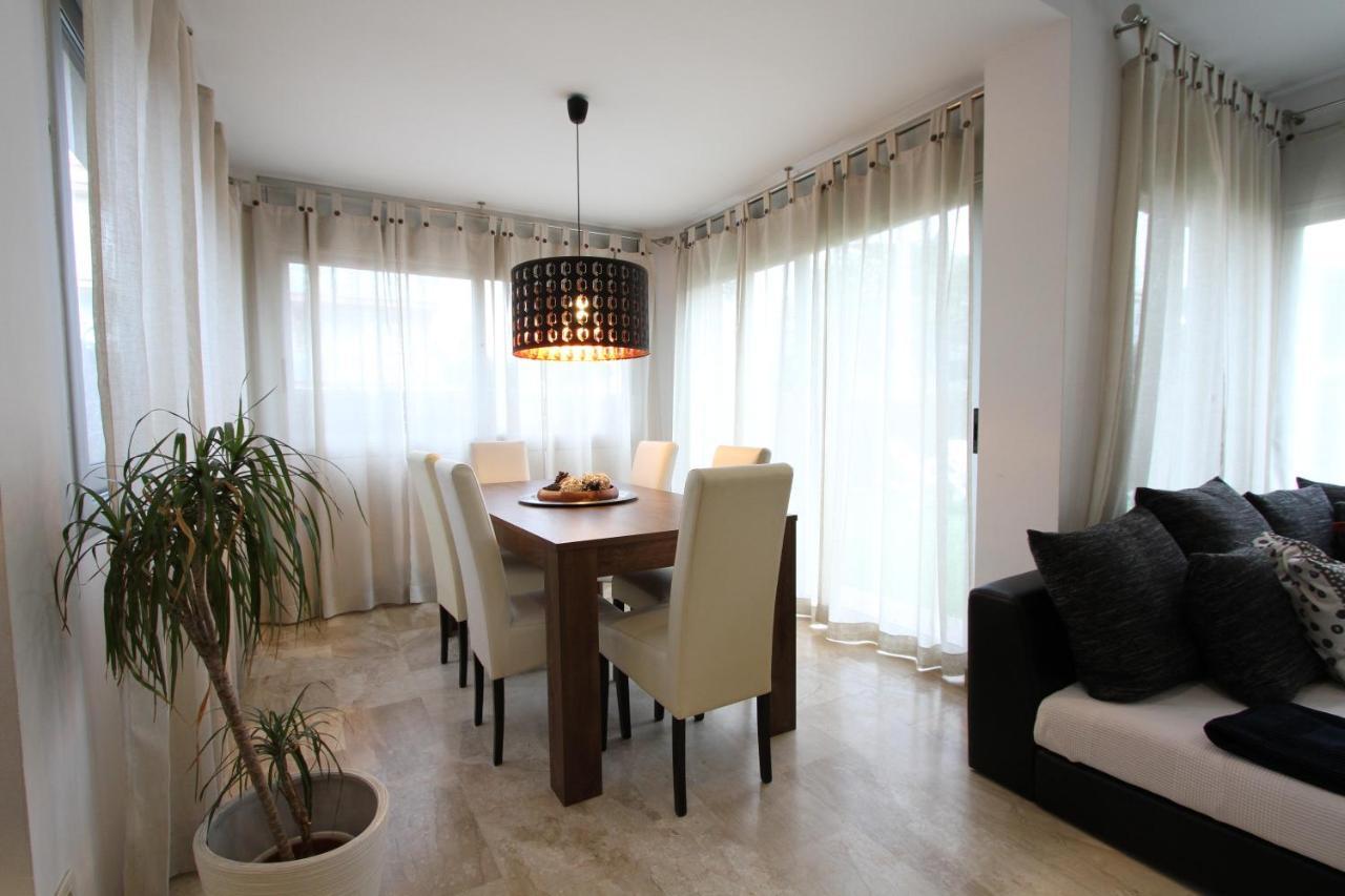 Beach House Castelldefels Dış mekan fotoğraf
