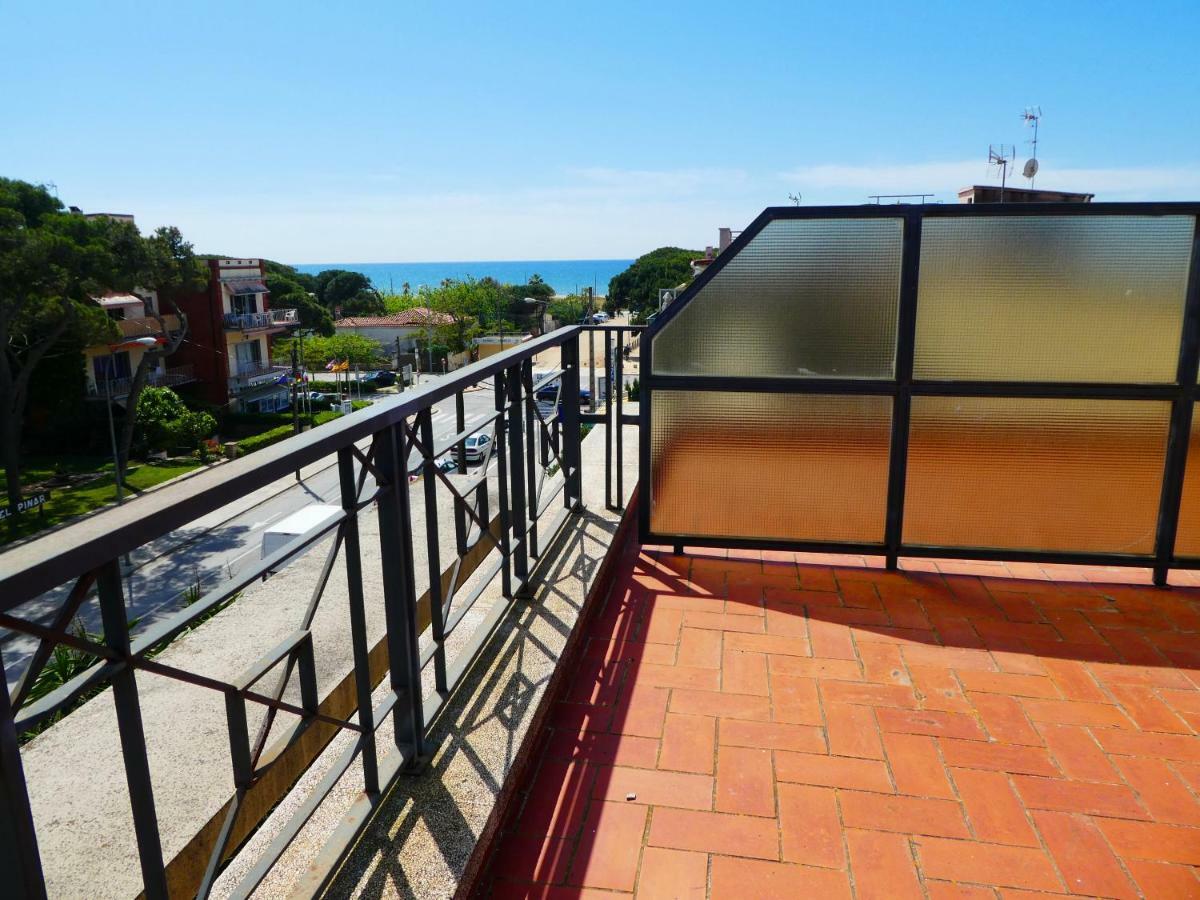 Beach House Castelldefels Dış mekan fotoğraf
