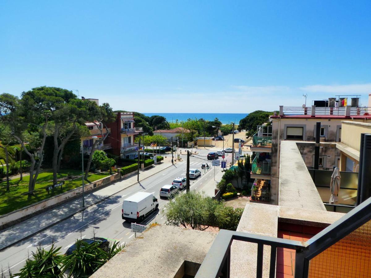 Beach House Castelldefels Dış mekan fotoğraf